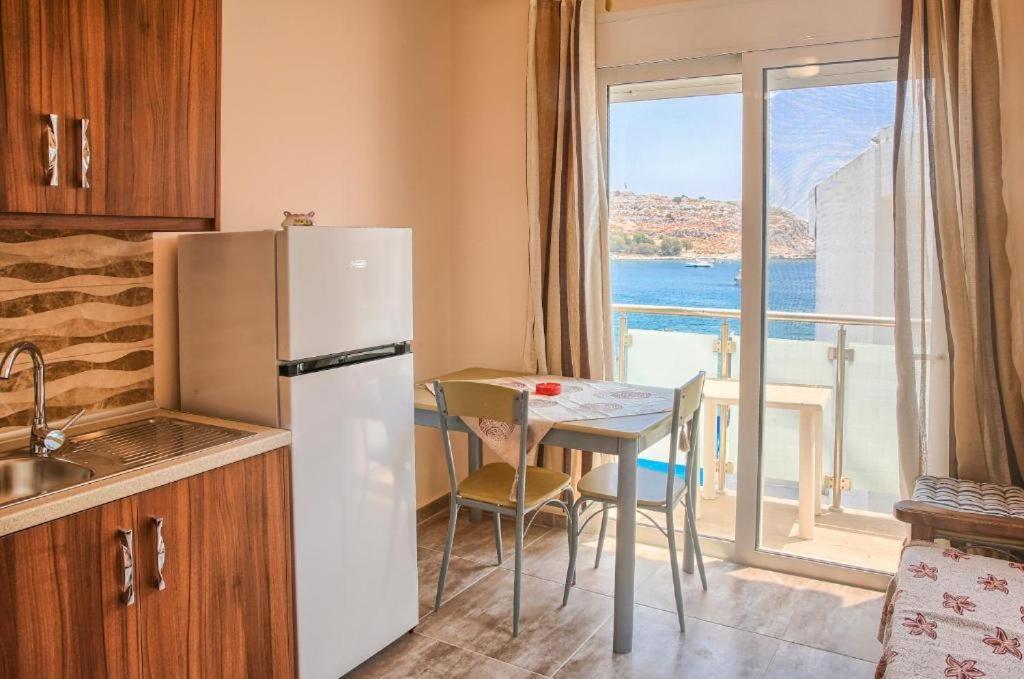 Despinas Seafront Apartments,haraki * Haraki